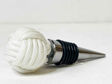 Load image into Gallery viewer, Paracord Wine Stopper - White